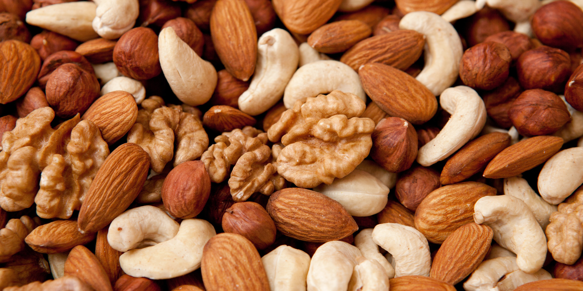 http://quantitativemedicine.net/2015/05/19/why-do-nuts-prevent-heart-attacks/